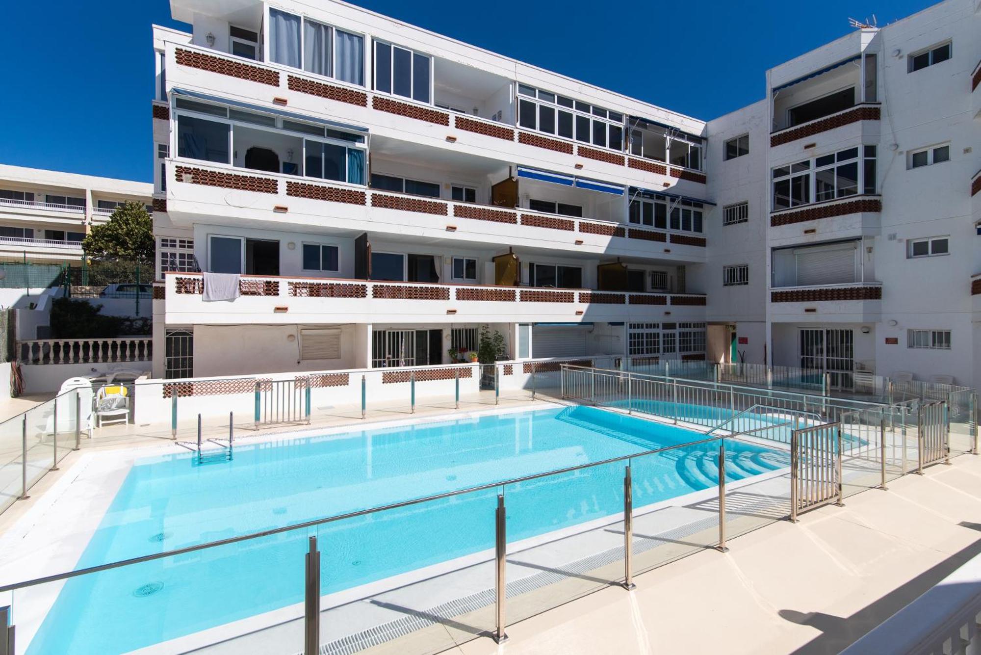 Home2book Stylish Tropical Terrace & Pool Apartament